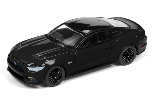 64092-A - Auto World 2017 Ford Mustang GT