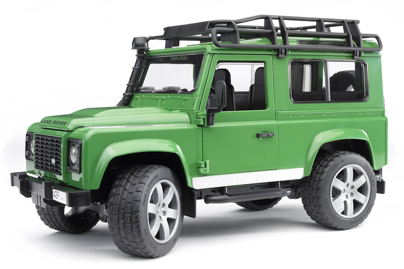 02590 - Bruder Toys Land Rover Defender Station Wagon Pro Series