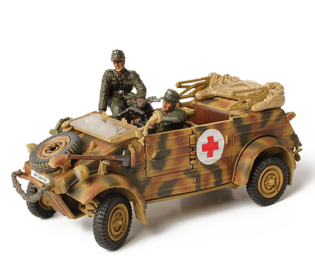 82007 - Forces Of Valor WWII German Kubelwagen Type 82 Holland
