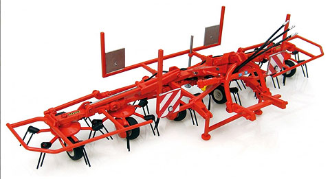 2922 - Universal Hobbies Kuhn GF 6502 Wheeled Tedder