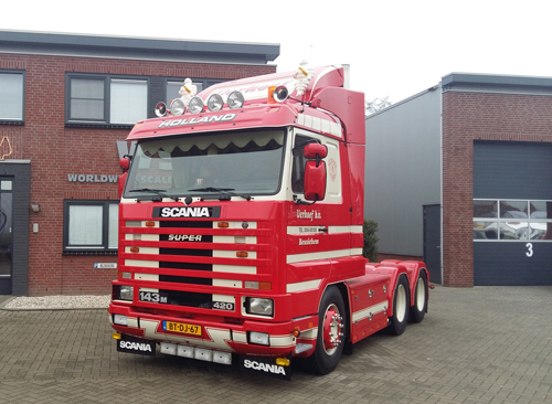 01-2240 - WSI Verhoef Transport Scania 3 Series Streamline