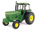 ERTL - 45374 - John Deere 4640 