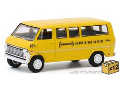 30155-CASE - Greenlight Diecast 1968 Ford Club Wagon School Bus 12