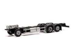 085465 - Herpa Model Volvo FH 3 Axle Chassis Kit 2