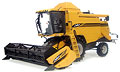 UNIVERSAL HOBBIES - 2663 - Challenger Combine 