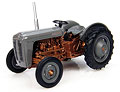 UNIVERSAL HOBBIES - 6071 - 1956 Massey Ferguson