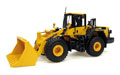 UNIVERSAL HOBBIES - 8001 - Komatsu WA470  5 