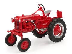 Universal Hobbies IH Farmall Cub Tractor 1956