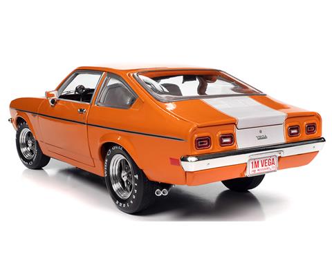 ERTL American Muscle 1972 Chevy Vega GT Pro Street 1:18 Toys