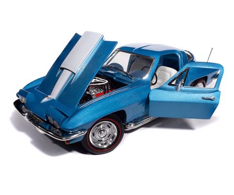 1967 Chevrolet Corvette Stingray in Light Metallic Blue - 1376