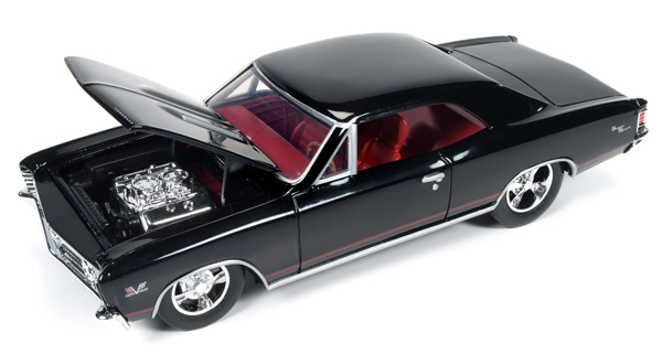 AW24006 - Auto World 1967 Chevrolet Chevelle SS