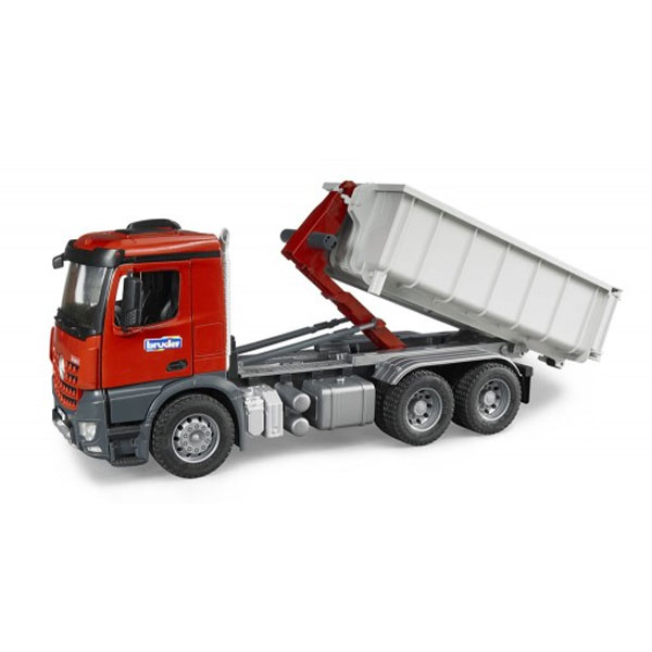 03622 - Bruder Toys Mercedes Benz Arocs Truck
