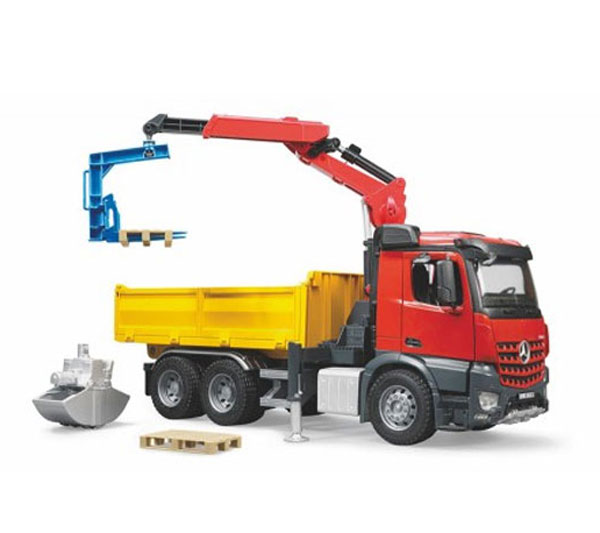 bruder mercedes benz arocs