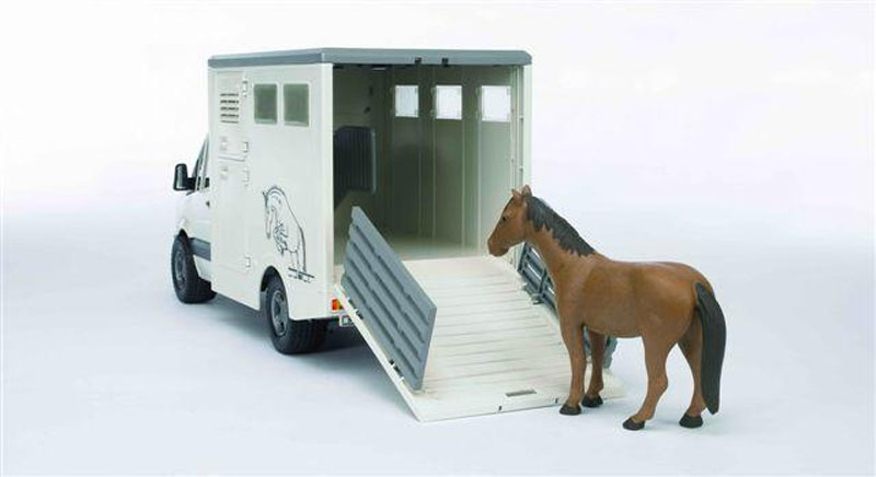 bruder horse lorry