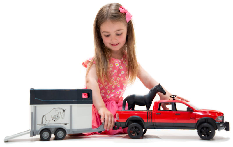 stykke Husk fornuft Trucks - BRUDER - 02501 - RAM 2500 Power Wagon Pickup Truck in Red Pulling  a Horse Trailer with Horse High Impact ABS Plastic</i>