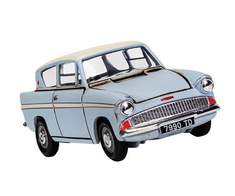 Mr Weasleys Enchanted 1959 Ford Anglia - Harry Potter and the