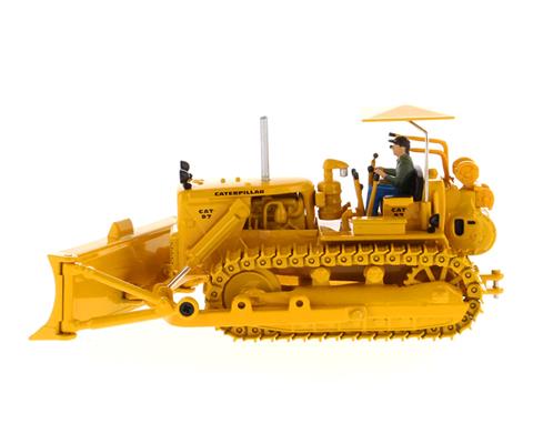 Caterpillar D7C Track-Type Dozer Tractor - Vintage Series - 85577