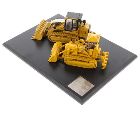 Diecast Masters Caterpillar 977D Traxcavator Circa 1955 - 85559