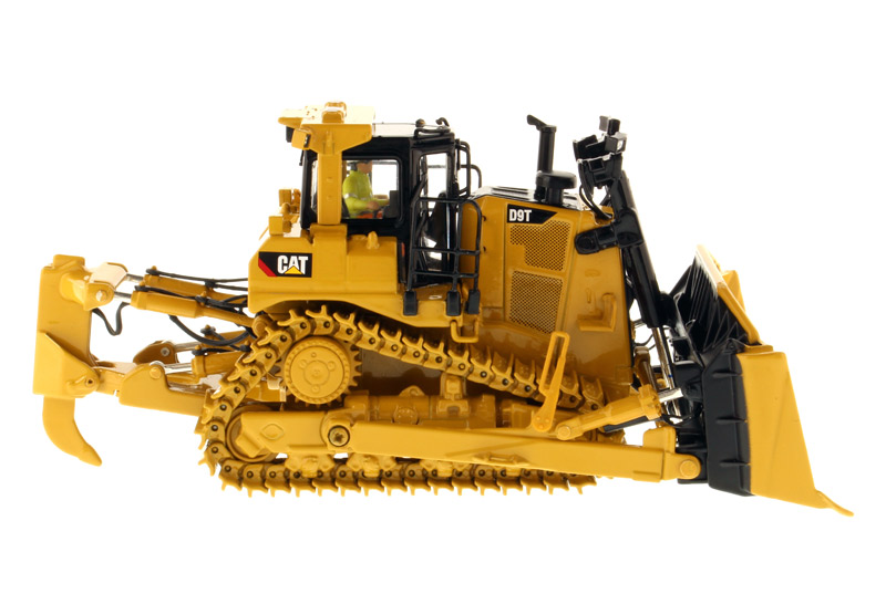 DM CAT 1:50 Caterpillar D9T Track-Type Tractor High Line Series Diecast Model 