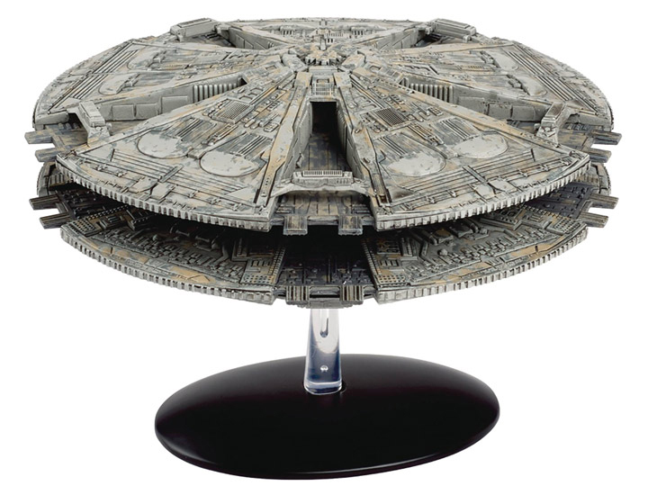 BSG05 - Eaglemoss Battlestar Galactica Baseship Classic Battlestar Galactica