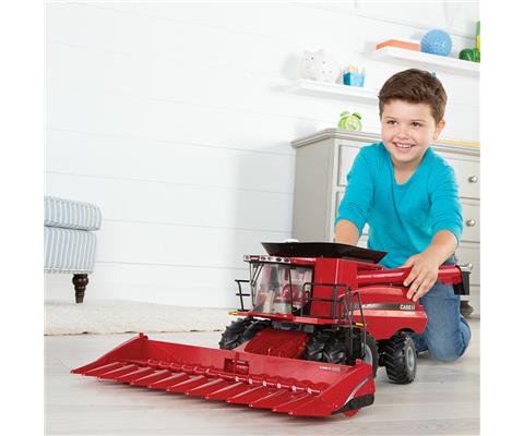 Farm Toys ERTL 47391 Case IH Axial Flow 8240 Combine Big Farm Series Made of Durable Plastic Features include Lights and sounds Interchangeable corn head and grain