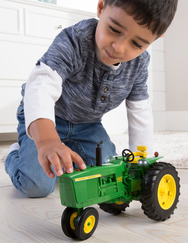 TBEK46292 John Deere Big Farm 4020 Tractor Toy 