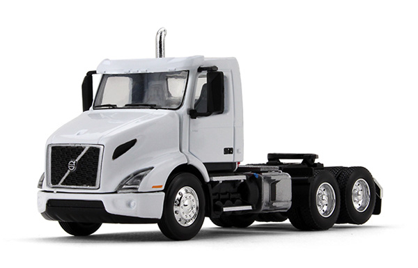 VOLVO VNR 300 DAY-CAB WHITE 1/64 DIECAST MODEL BY FIRST GEAR 60-0372 