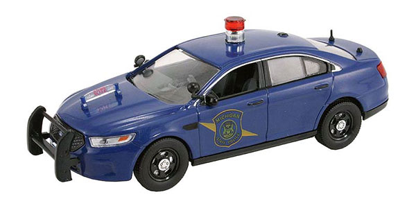 Включи полицейские игрушки. Модель машины Ford Taurus полицейской 2012 1/60. Машинка Гарнет игрушка Police. Машинка полице. Оливер. Custom 1:43 LAPD Ford Interceptor sedan first response Replicas.
