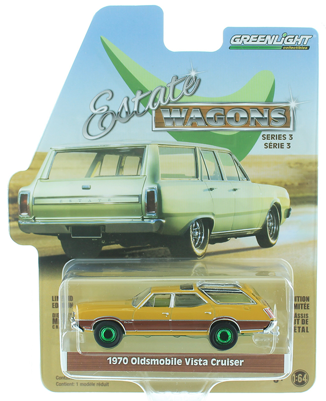 Greenlight Oldsmobile Vista Cruiser 1970 Gold Poly with Woodgrain 29950 C 1/64