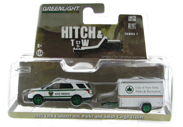 Greenlight  HITCH /& TOW  2015 Ford Explorer  NYC Parks w// small cargo   Trailer