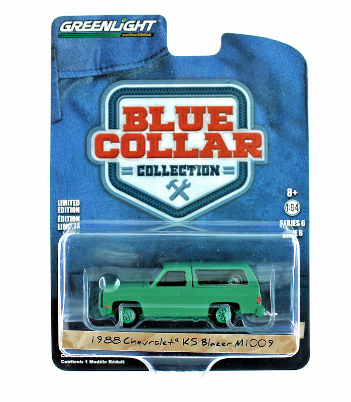 Greenlight Blue Collar 1988 Chevrolet K5 Blazer M1009 NG64