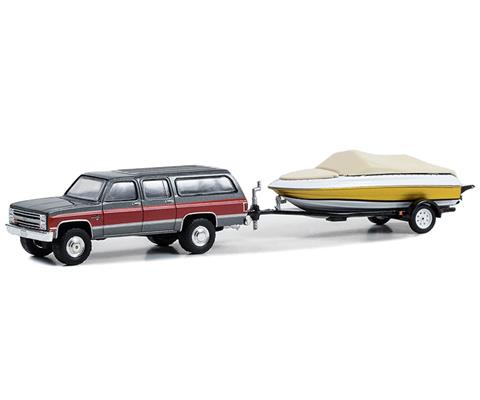 Greenlight Diecast 1987 Chevrolet Suburban K20 Silverado