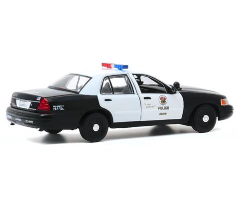 グリーンライト クラウンビクトリア　LAPD Amazon | GreenLight 1:43 Drive (2011) - 2001 for&d Crown