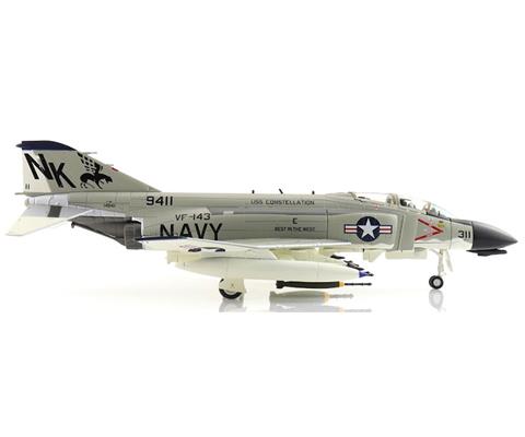 ホビーマスター　F-4B ファントム　VF-143 HA19051 F-4B Phantom II, VF-143, Pukin Dogs, USS Constellation, 1967