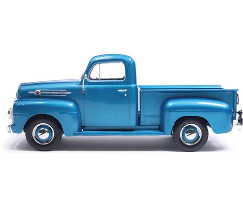 1952 Ford F1 Pickup Truck in Light Blue - U24RDC004