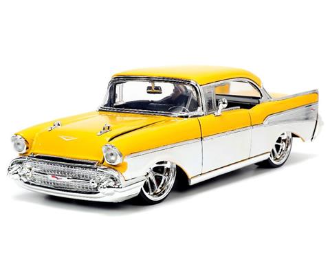 Cars - JADA TOYS - 34200 - 1957 Chevrolet Bel Air Chop Top BigTime