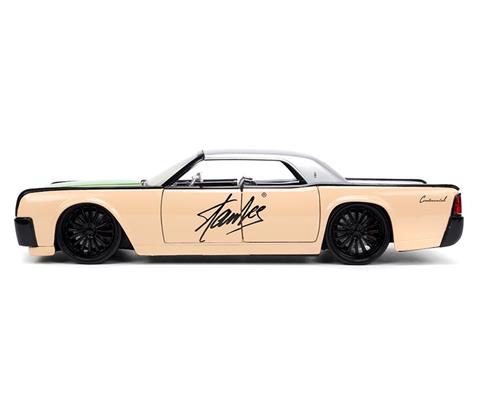 【ちょん】 1963 Lincoln Continental w/ Stan Lee Figure, Gold /Green