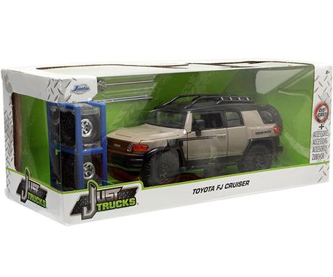 Toyota FJ Cruiser with Tire Rack and Extra Wheels - 34008