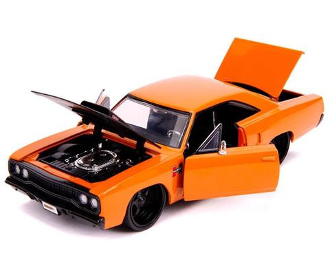 1970 Plymouth Road Runner & Wile E. Coyote Figure | Jada Toys