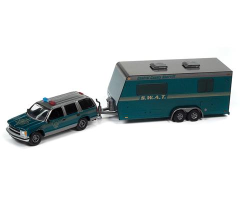 ミニカー Jonny Lightning 1/64 1997 Chevy Tahoe s-l400.jpg