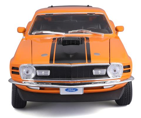 motorcycle mustang フィギュア 1970 Ford Mustang Mach 1 in Orange - 31453OR