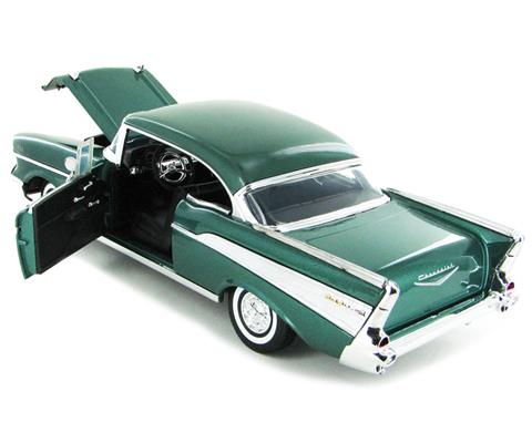 1957 Chevrolet Bel Air in Dark Green - 73180AC-DGR