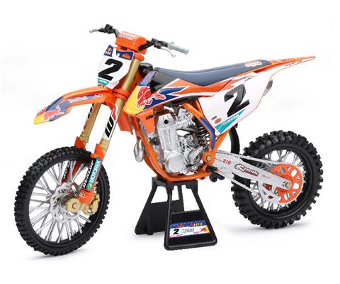 Motorcycles NEW RAY 49683 Red Bull 2019 KTM 450 SX F 2 Cooper Webb Racing Bike Made of diecast metal with durable plastic parts i
