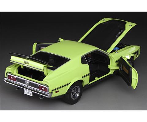 Sunstar 1971 Ford Mustang Mach - SS-3638