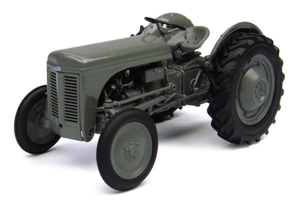 4189 - Universal Hobbies Ferguson TEA 20 Tractor Diecast replica