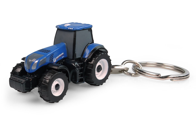 5862 - Universal Hobbies New Holland T8350 Tractor Key Ring