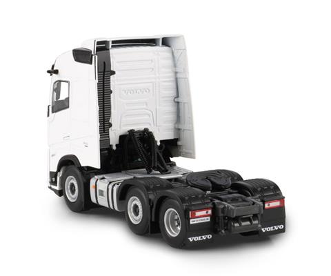 WSI Models Volvo スケールモデル Volvo FH Aero Globetrotter 6x2 Twin Steer - White Line - 03-2058
