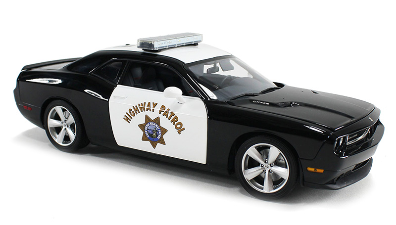 警察　ランヤード　レプリカ品 California Highway Patrol - 2009 Dodge Challenger SRT8