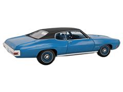 ACME #A1801231VT - 1970 Pontiac GTO in Atoll Blue with Black Vinyl Top