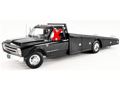 ACME #A1801710-X - 1967 Chevrolet C-30 Ramp Truck in Gloss Black